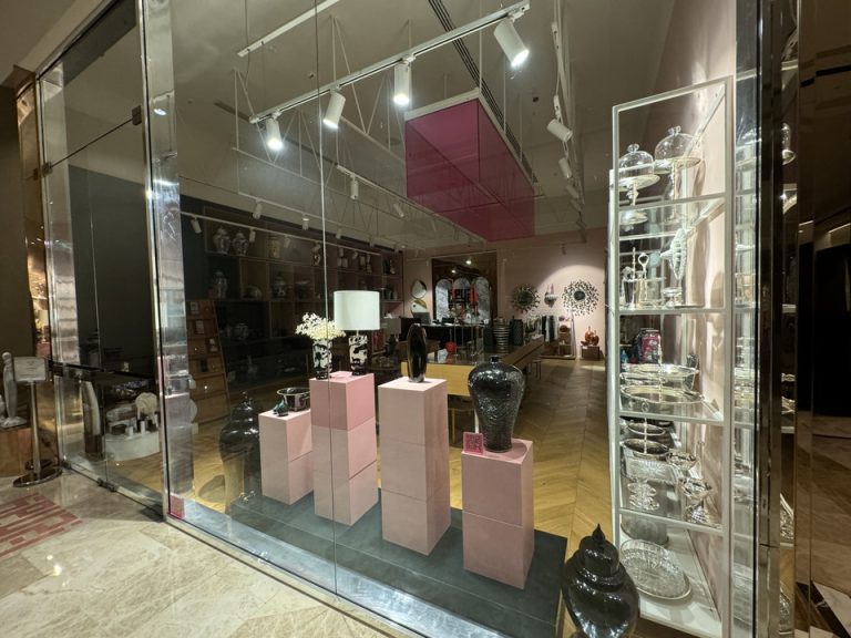 ショップ外観(1)