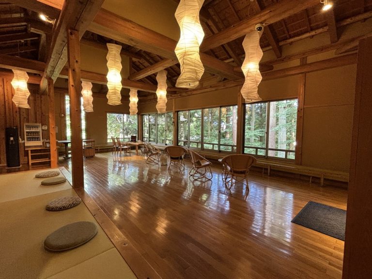 ことりさろん15部屋全体