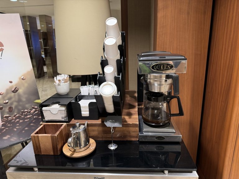 朝食・持ち帰り用コーヒー