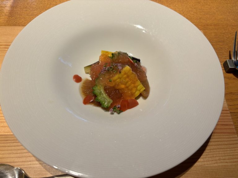 地場産旬の野菜と鱶鰭旨煮