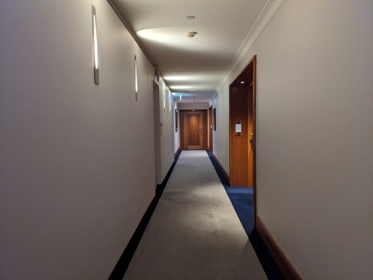 客室廊下全体
