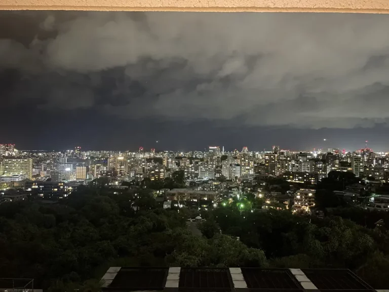 客室夜景(1)