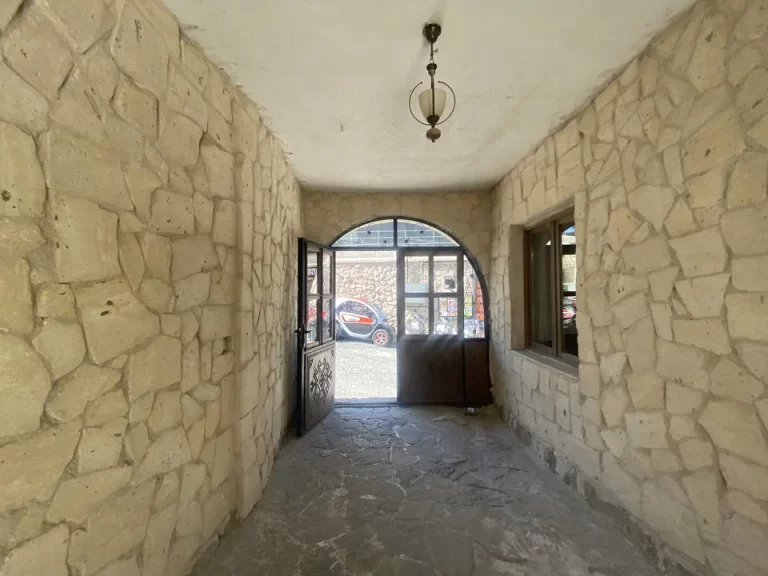 エントランス廊下