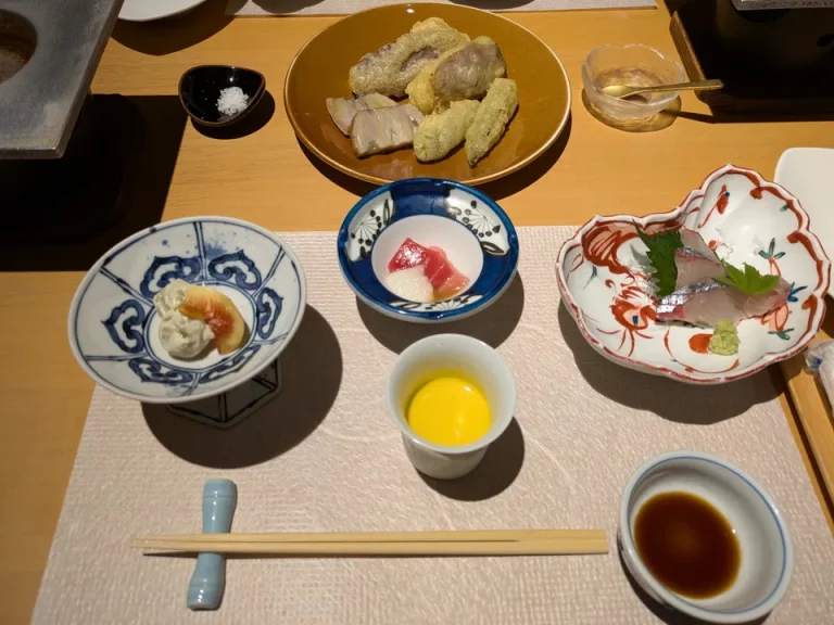 旬彩すり流し、前菜盛り合わせ、近海のお刺身
