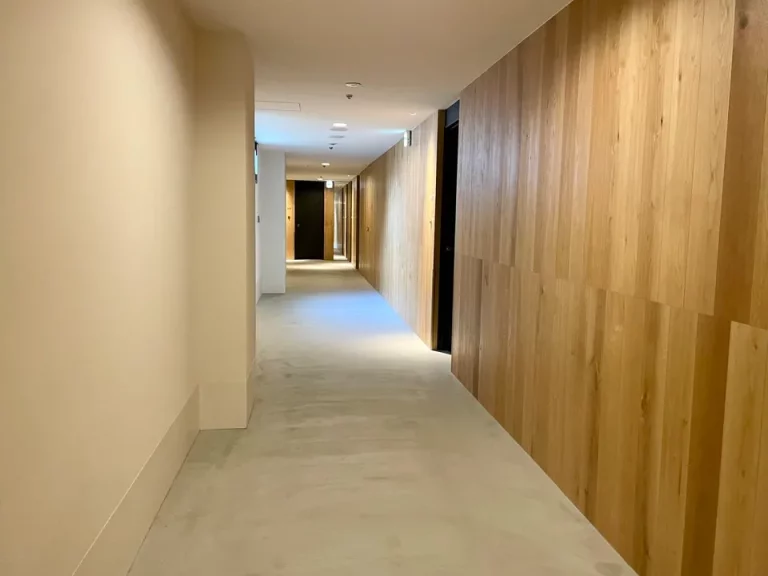 6階客室廊下