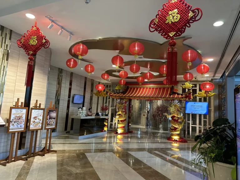 館内レストラン(10階)