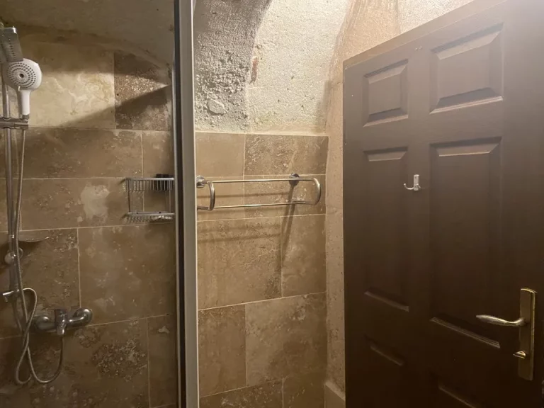 バスルーム内から入り口