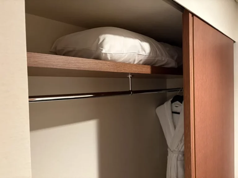 クローゼット開けた状態