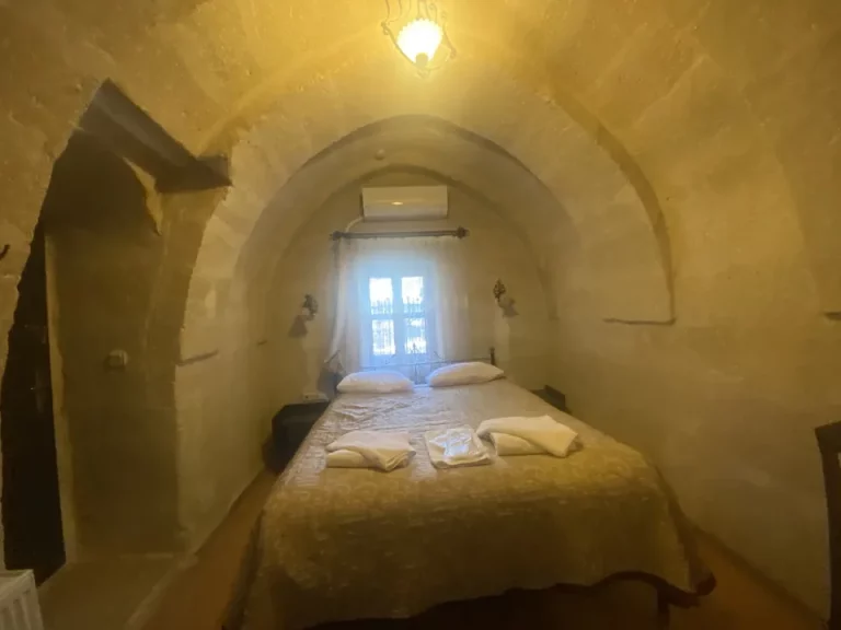 客室全体窓側方向(1)