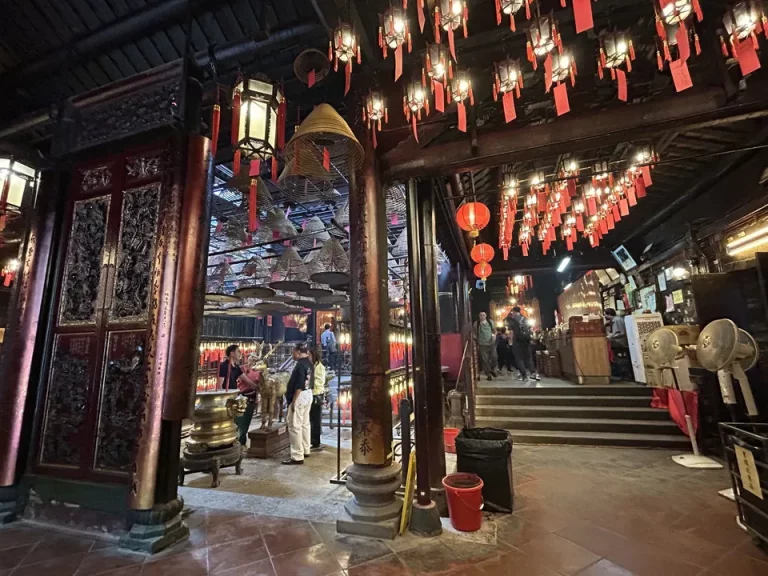 市内の寺