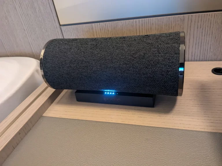 スピーカーもあります