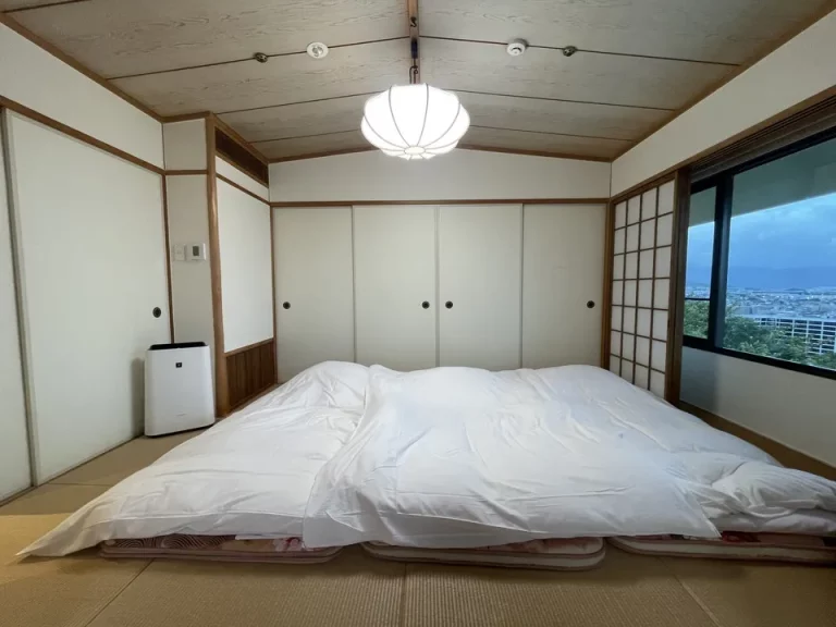 寝室