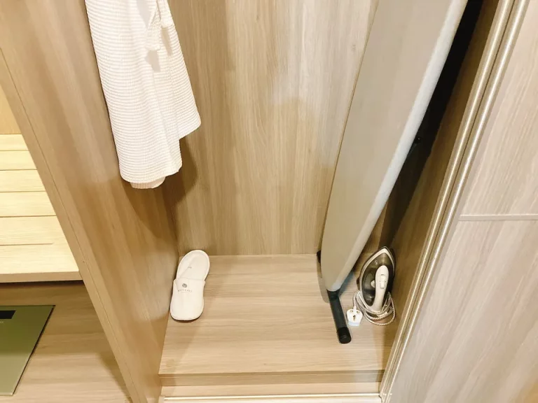 クローゼットの中