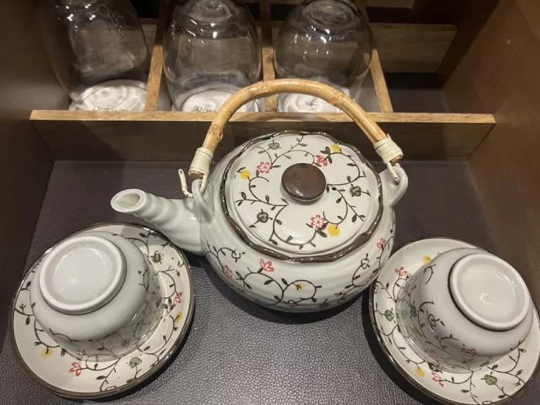 グラス食器