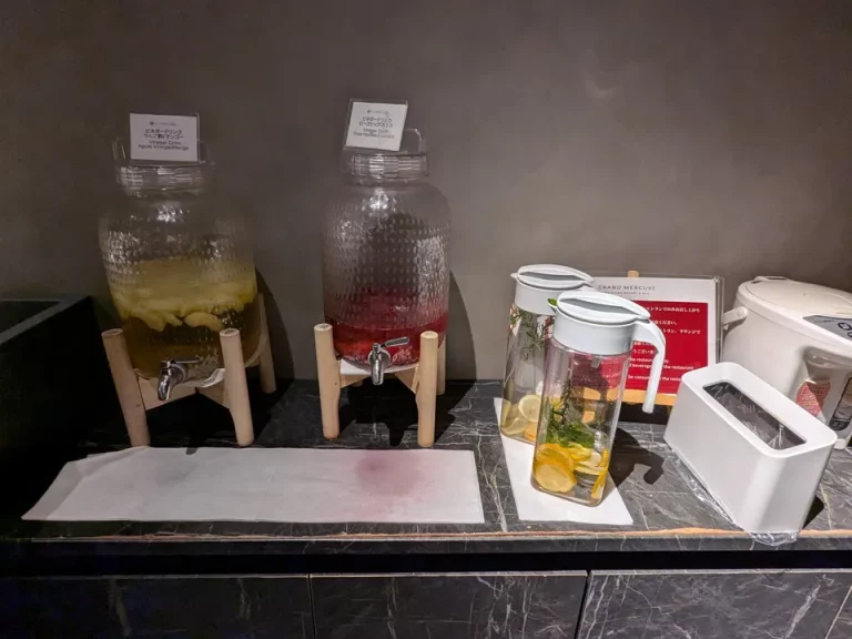 温泉ラウンジドリンクコーナー