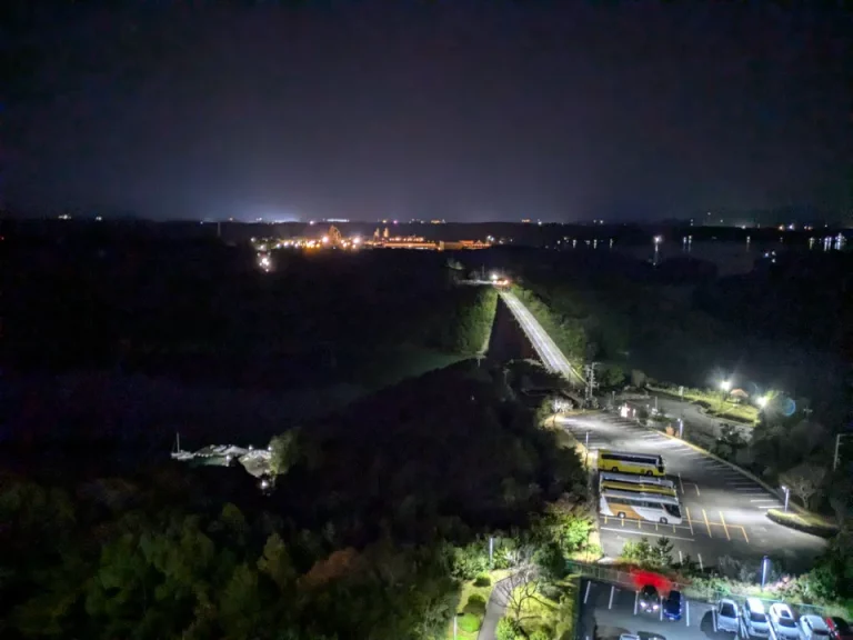 窓からの景色夜