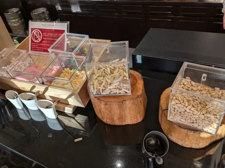 ラウンジのおつまみ