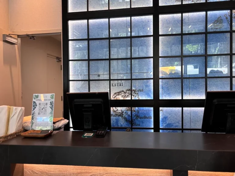 外観・フロント_ワイキキ マリア