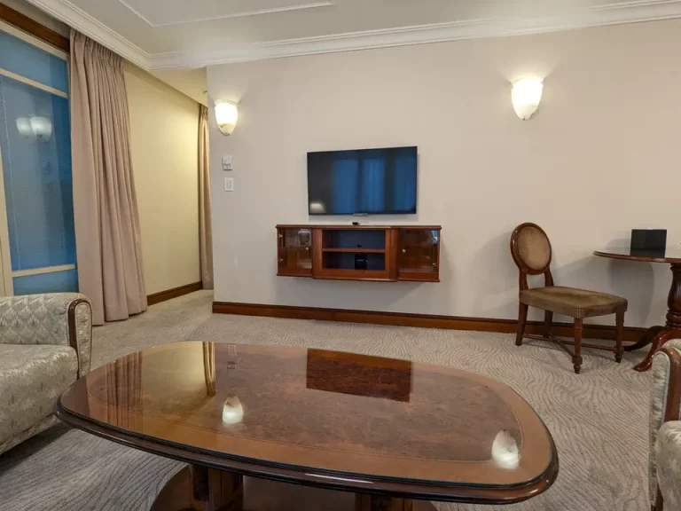 ソファーからTV方向