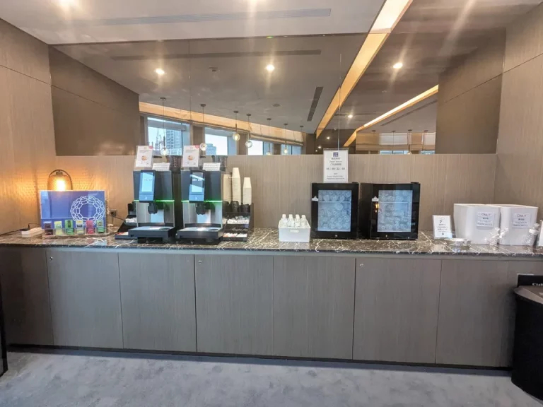 ドリンクコーナー