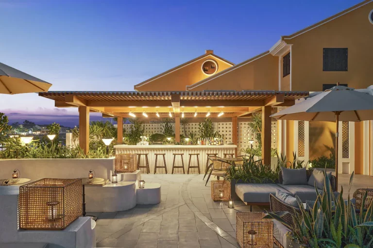 2fc0fcc9ec2676aa67a3966ecd3d6ead