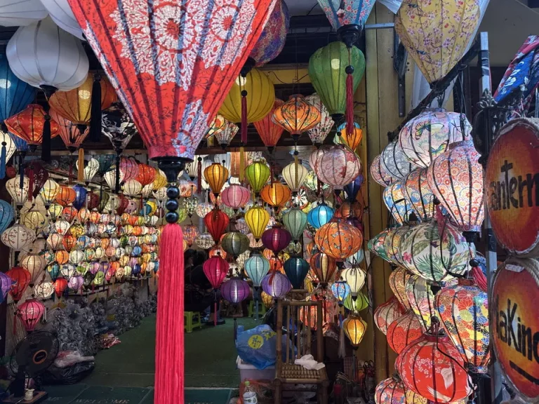 ホテル周辺お店