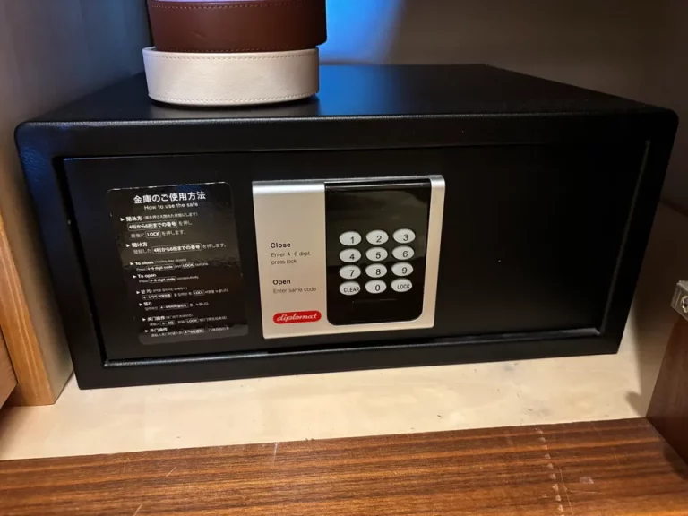 セーフティボックス閉じた状態