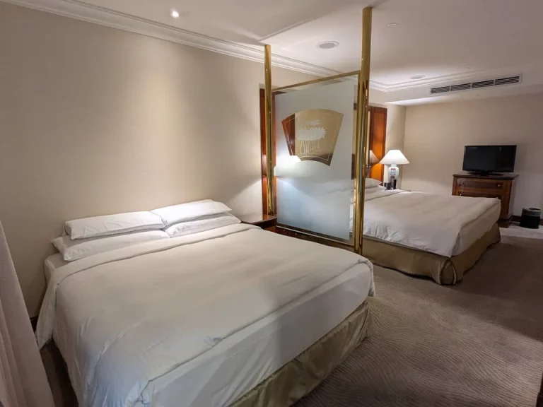 客室全体TV方向