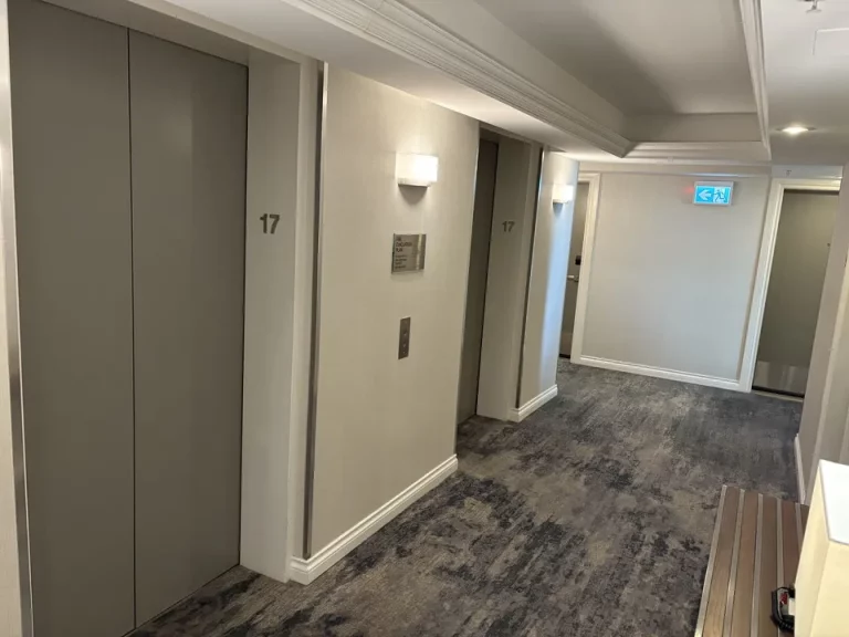 エレベーター 客室階