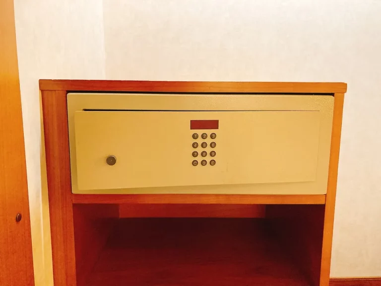 セーフティーボックス閉じた状態