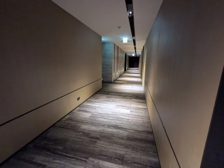 客室階廊下全体