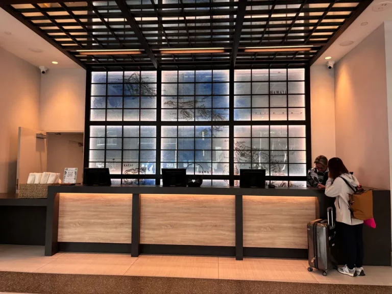 外観・フロント_ワイキキ マリア(1)