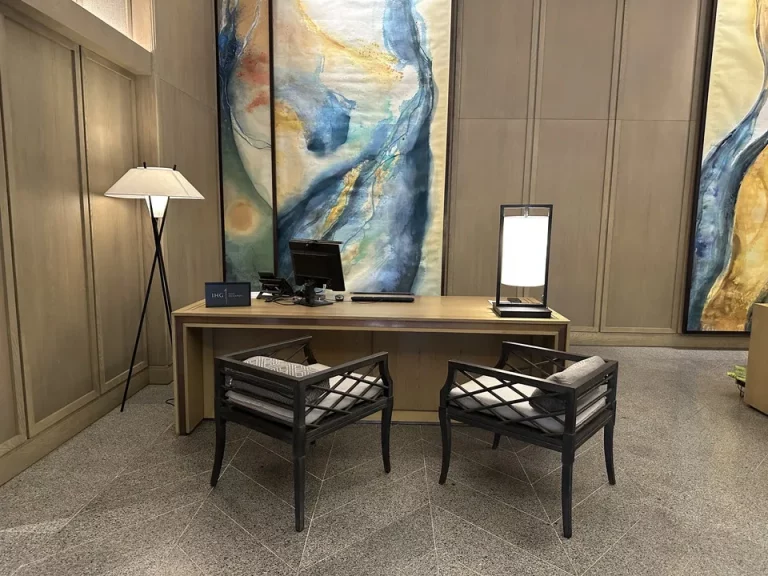 フロント全体(1)