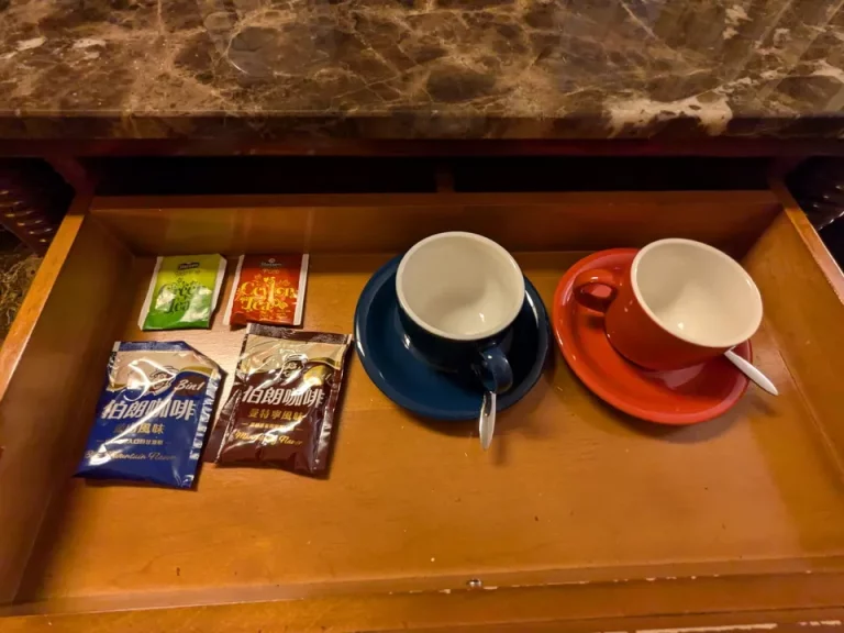 カップ、ドリンク