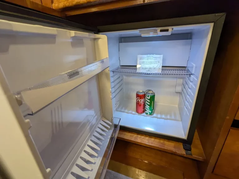 冷蔵庫開けた状態