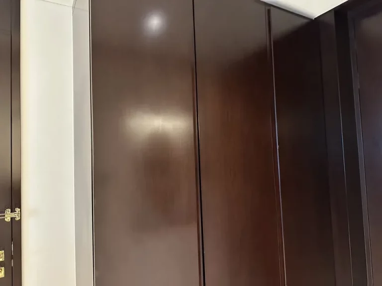 クローゼット閉めた状態