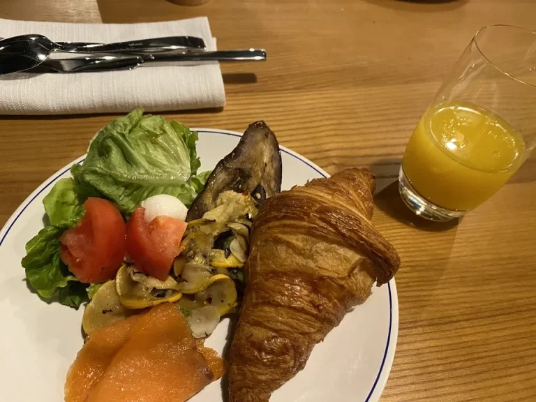 クロワッサンのレベルは高いです。