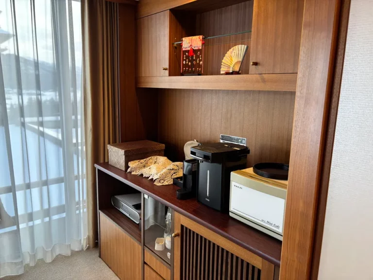 ミニバー、カフェコーナー(4)