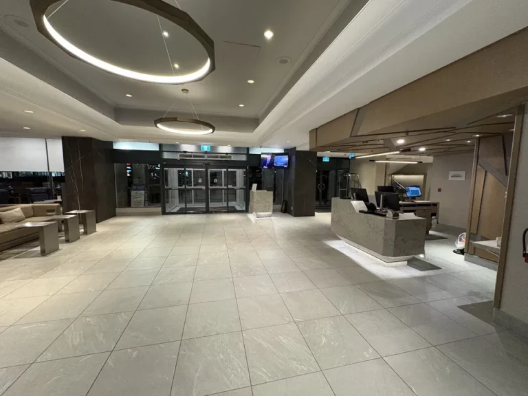 エントランス内覧