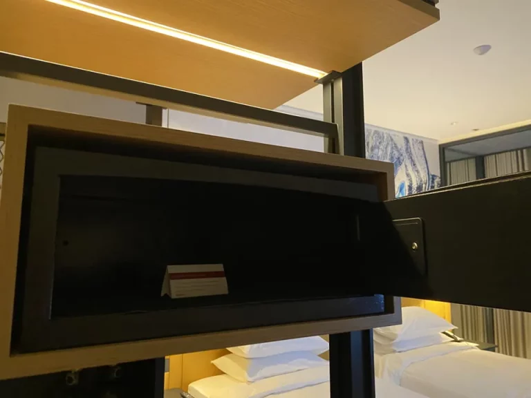 2セーフティーボックス開けた状態です。