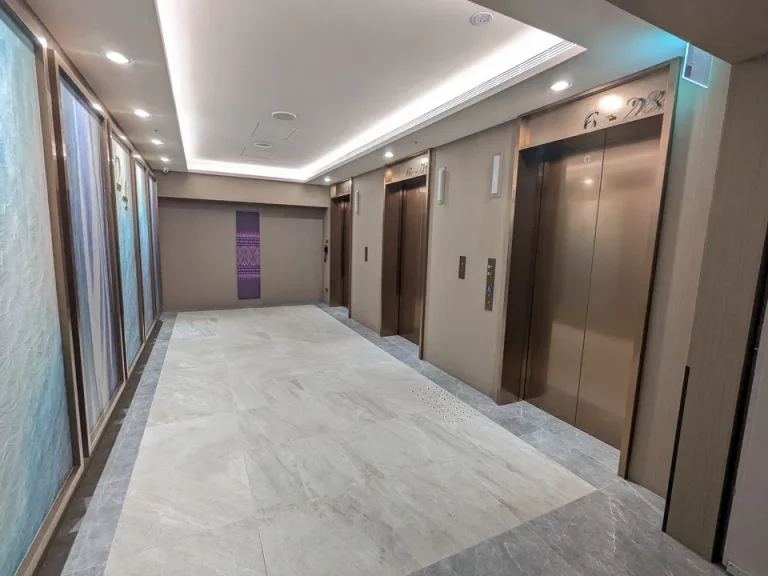 エレベーターホール客室階