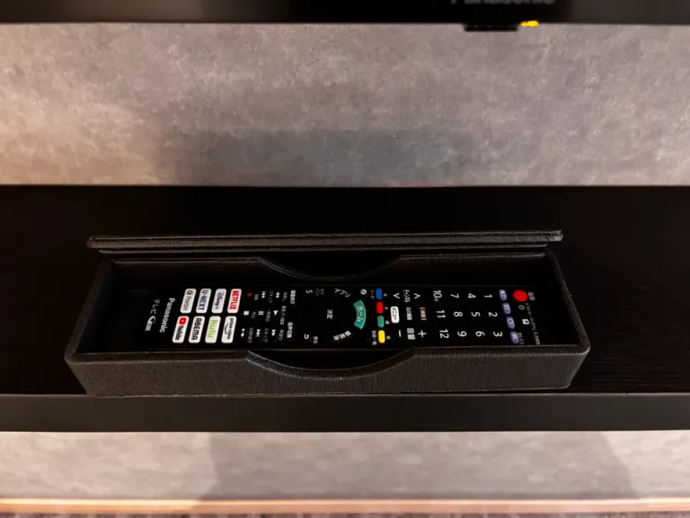 テレビリモコン