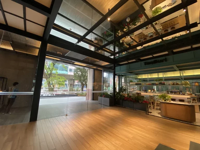 エントランス内観です。