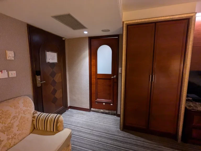 バスルーム入口