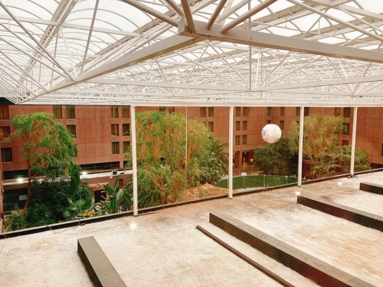 部屋からの眺望昼