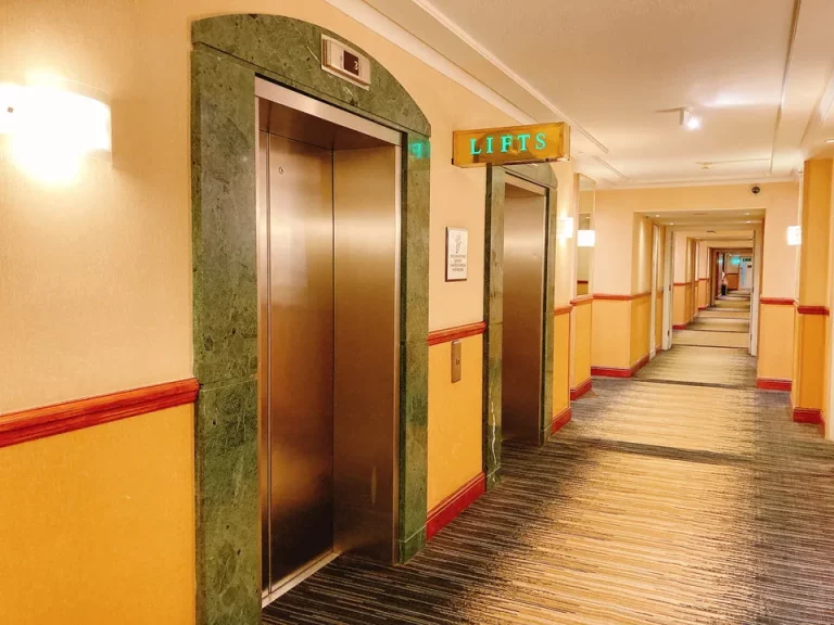 エレベーターホール客室階