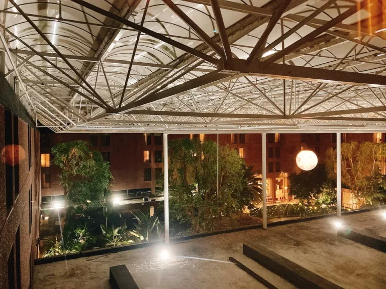 部屋からの眺望夜