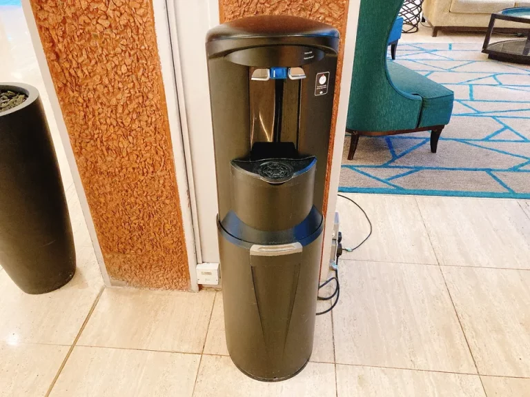 ウォーターサーバー