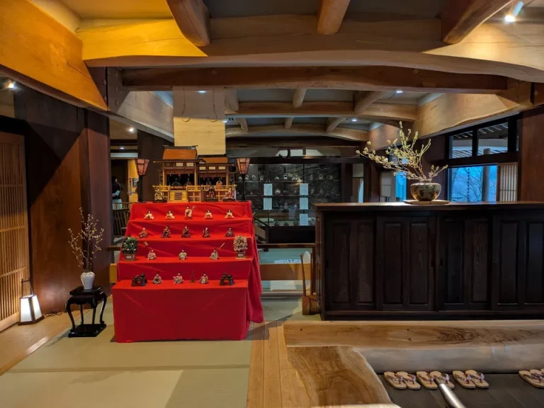 エントランス内観