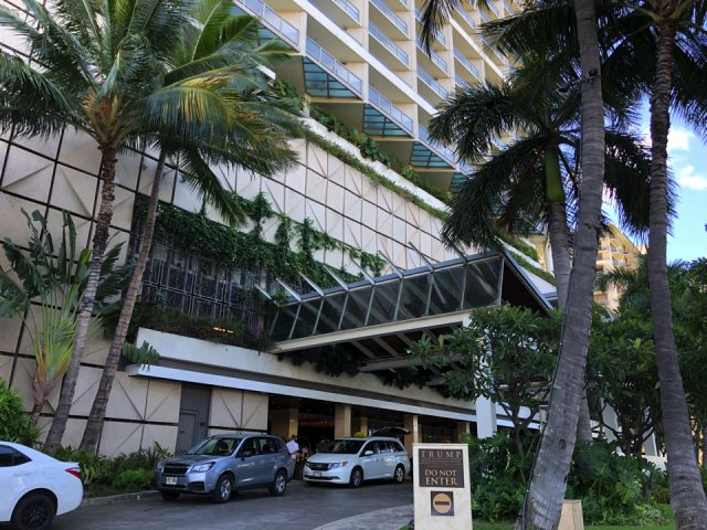 Detailed Review Photos Trump International Hotel Waikiki Fish Tips